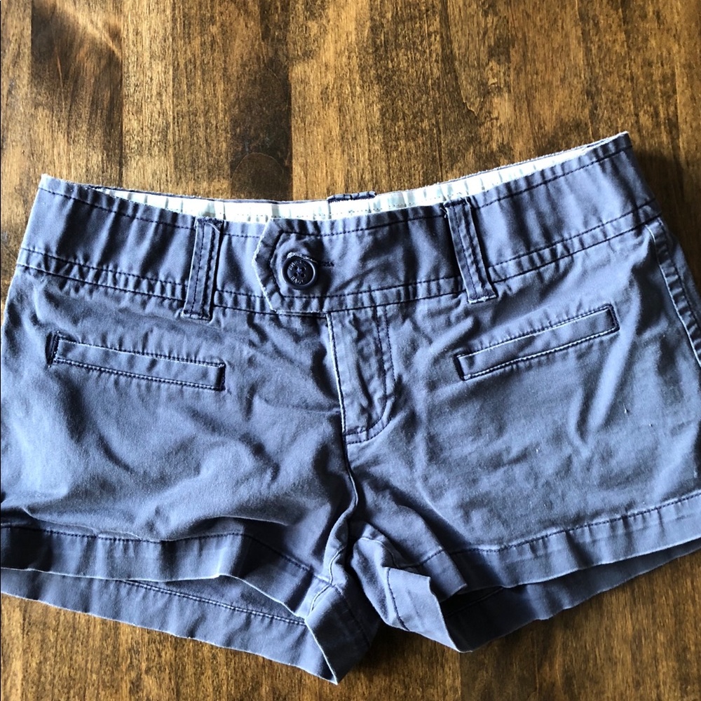 Blue Stretch American Eagle Khaki Shorts - Size 4